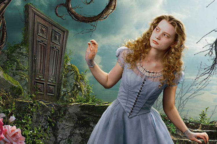 Sześć filmów, które musisz pokazać swojej córce, Alice in Wonderland